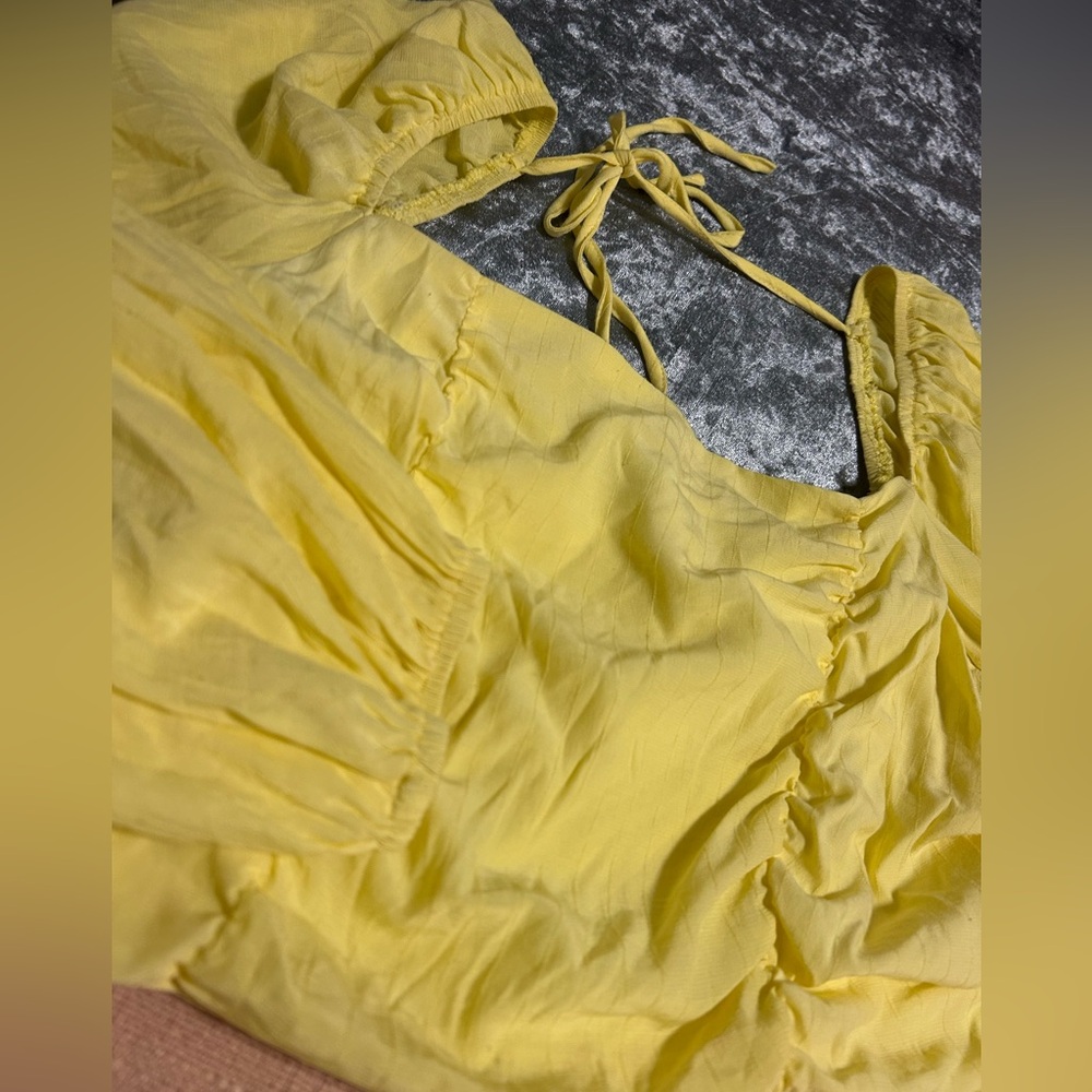 Blouse - Picture 2 of 4